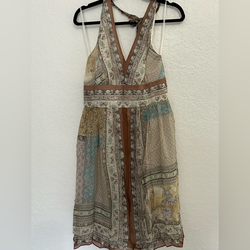 209. Jones New York dress.